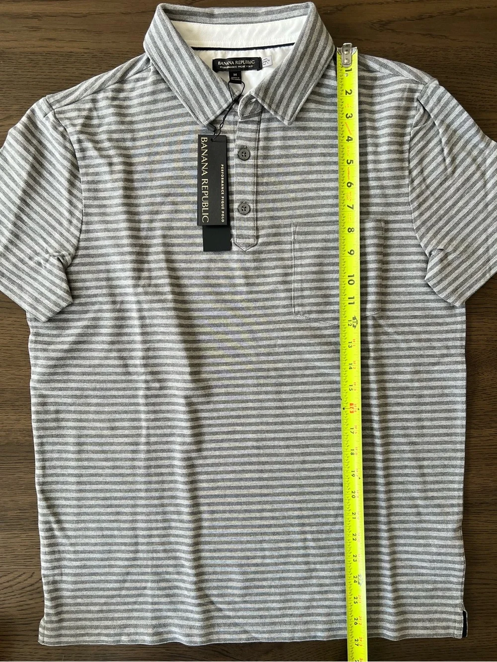 Banana Republic Performance Piqué Polo NWT Men’s Medium Gray Striped Shirt